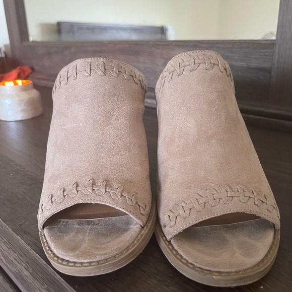 Slide in mules - Picture 3 of 7